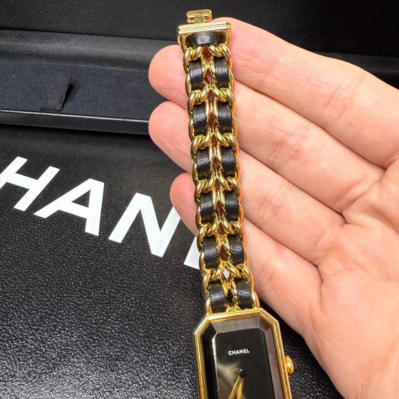 Authentic CHANEL Premiere watch gold black size L - Picture 3 of 14